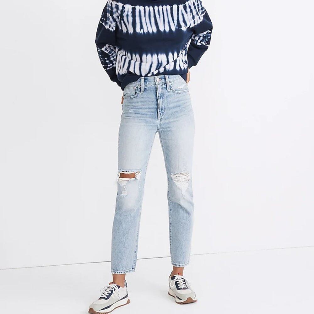 Madewell The Perfect Vintage Jean in Calabria Wash: Ripped Edition